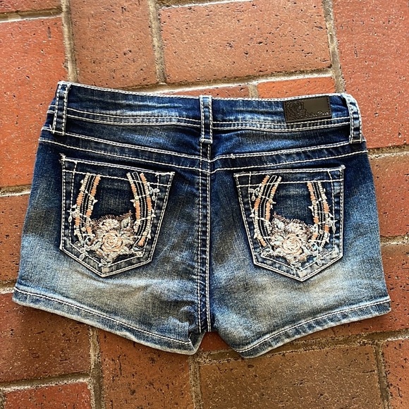 Embroidered Cedar Rose Denim Shorts - Picture 1 of 3